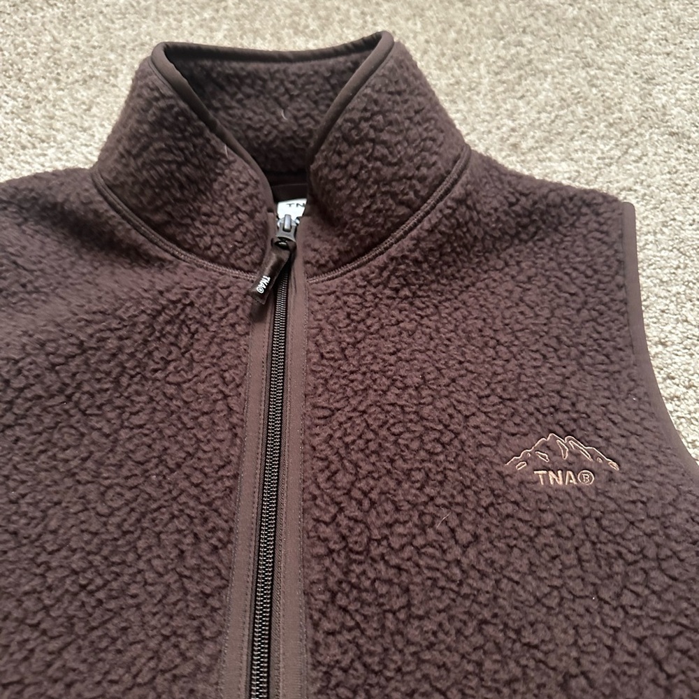 TNA Dark Brown Fleece Vest - Picture 2 of 3